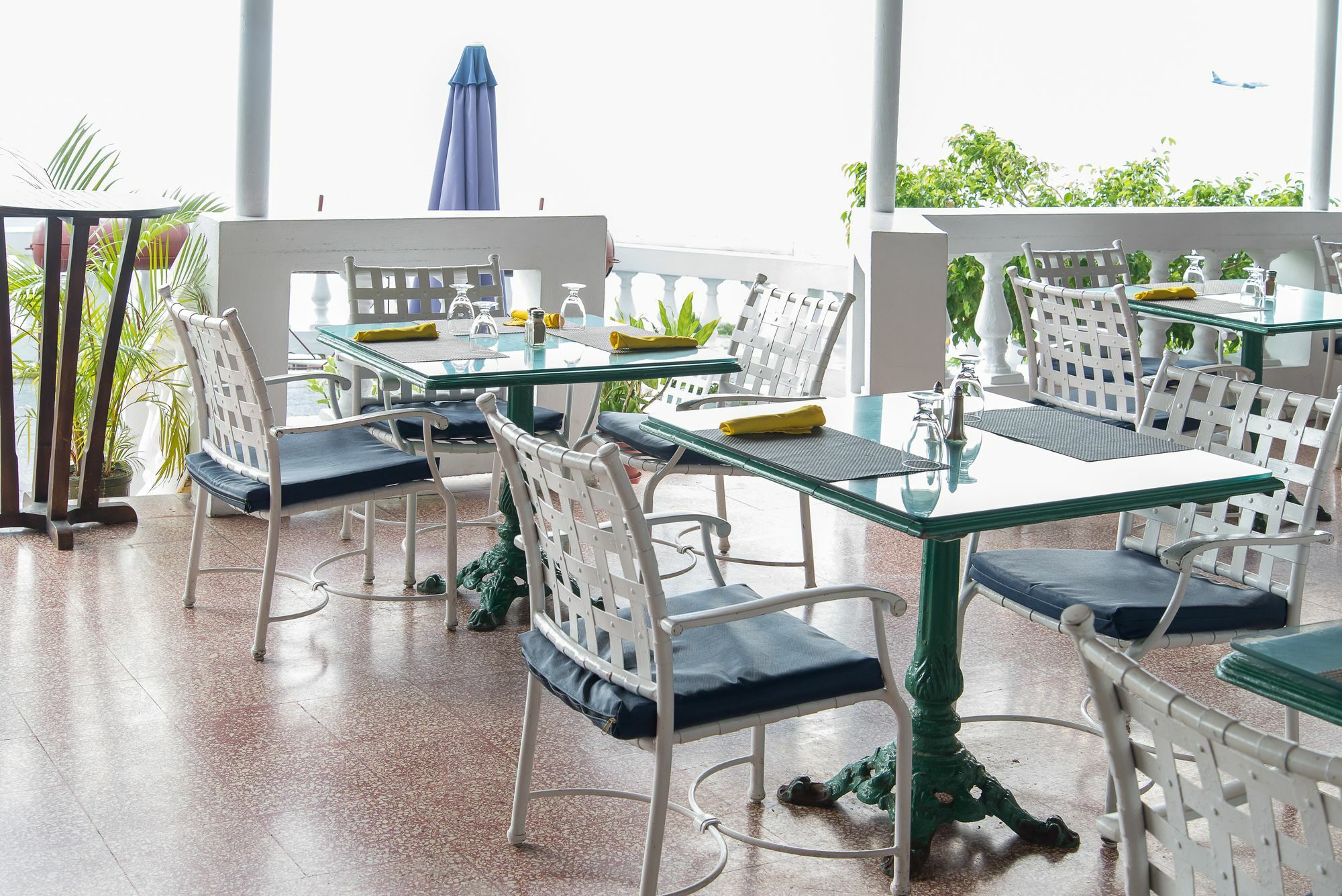 Montego Bay Club Apartments エクステリア 写真